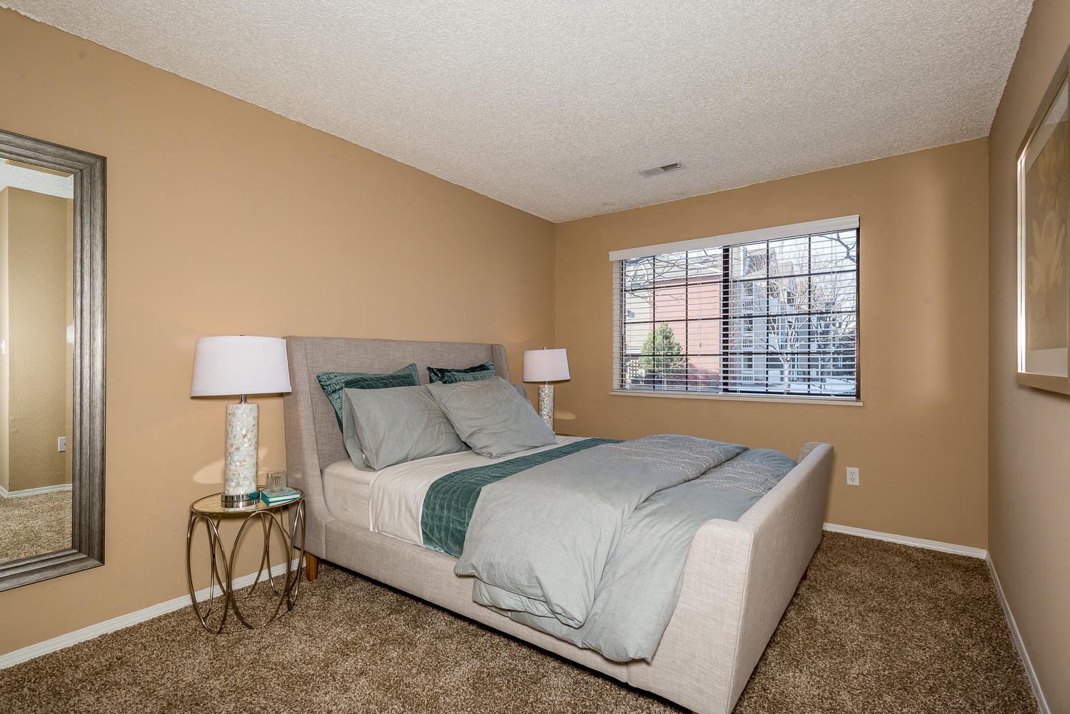 Apres Apartment Homes Image 10